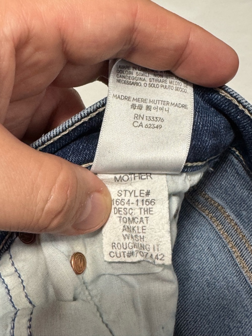 072 MOTHER Women's Tomcat Ankle Roughing It Distressed Straight Cut Jeans, Sz 25 - Picture 8 of 12